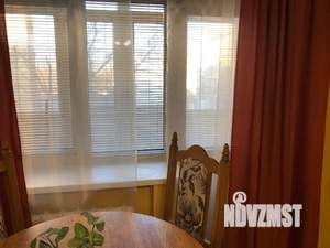 3-к квартира, посуточно, 48м2, 3/5 этаж