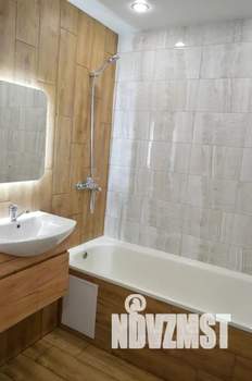 1-к квартира, посуточно, 40м2, 16/18 этаж