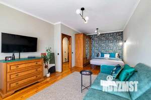 1-к квартира, посуточно, 40м2, 1/1 этаж