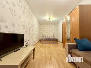 1-к квартира, посуточно, 43м2, 1/1 этаж
