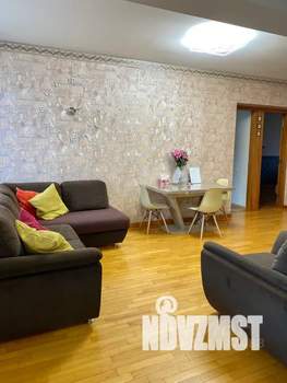 3-к квартира, посуточно, 78м2, 4/5 этаж