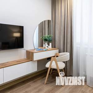1-к квартира, посуточно, 51м2, 9/18 этаж