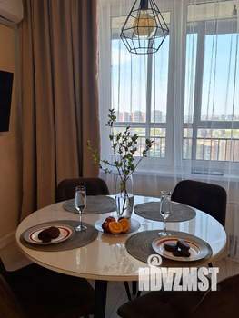 2-к квартира, посуточно, 54м2, 1/1 этаж