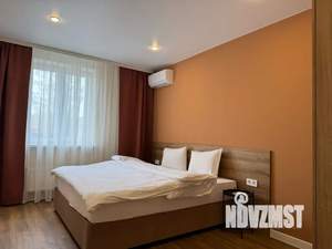 1-к квартира, посуточно, 43м2, 1/11 этаж