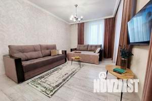 2-к квартира, посуточно, 64м2, 12/22 этаж