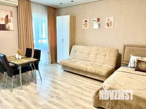 Студия квартира, посуточно, 45м2, 10/22 этаж