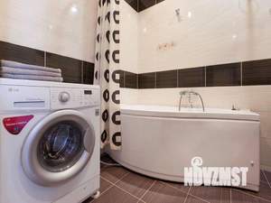 1-к квартира, посуточно, 53м2, 1/1 этаж