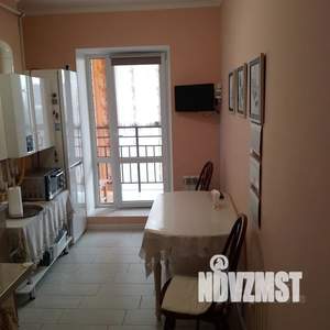 1-к квартира, посуточно, 37м2, 7/9 этаж