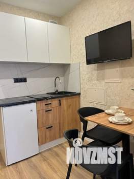 Студия квартира, посуточно, 16м2, 1/5 этаж