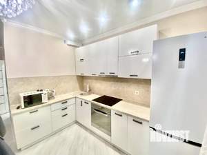 Студия квартира, на длительный срок, 45м2, 11/24 этаж