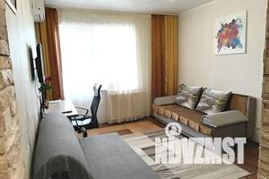 1-к квартира, посуточно, 38м2, 10/16 этаж