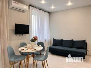 Студия квартира, посуточно, 45м2, 6/22 этаж