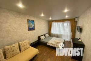 1-к квартира, посуточно, 33м2, 10/10 этаж