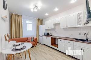 1-к квартира, посуточно, 49м2, 1/1 этаж