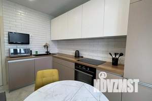 1-к квартира, посуточно, 50м2, 10/10 этаж