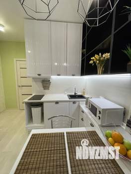 Студия квартира, посуточно, 22м2, 3/12 этаж