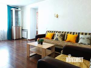 3-к квартира, посуточно, 60м2, 1/1 этаж