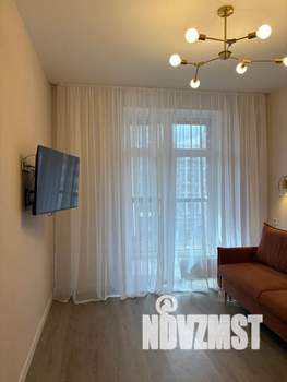 1-к квартира, посуточно, 42м2, 8/21 этаж