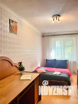 3-к квартира, посуточно, 60м2, 1/1 этаж