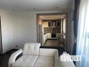 1-к квартира, посуточно, 63м2, 5/18 этаж