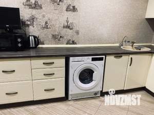 1-к квартира, посуточно, 63м2, 5/18 этаж