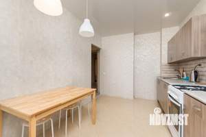 2-к квартира, посуточно, 55м2, 1/1 этаж