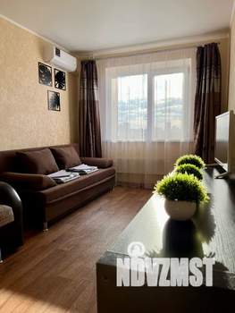 1-к квартира, посуточно, 36м2, 10/18 этаж