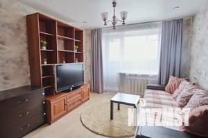 1-к квартира, посуточно, 33м2, 8/14 этаж