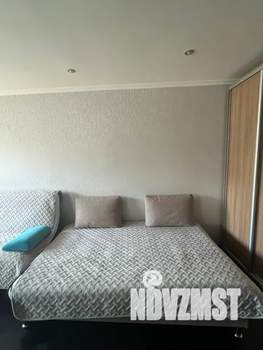 Студия квартира, посуточно, 27м2, 3/5 этаж