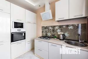 1-к квартира, посуточно, 55м2, 1/1 этаж