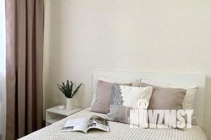 1-к квартира, посуточно, 42м2, 11/16 этаж