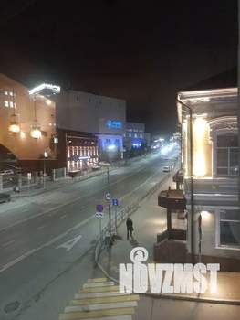 Студия квартира, посуточно, 40м2, 3/3 этаж