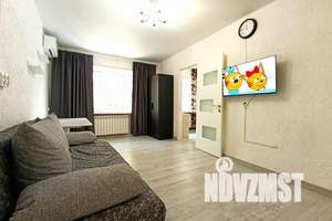 2-к квартира, посуточно, 48м2, 1/5 этаж