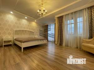 4-к квартира, на длительный срок, 135м2, 5/5 этаж
