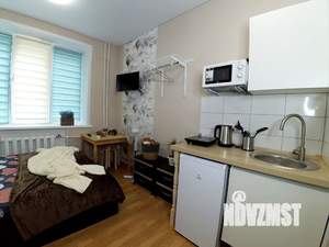 Студия квартира, посуточно, 15м2, 1/4 этаж