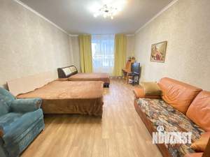 3-к квартира, посуточно, 90м2, 1/1 этаж