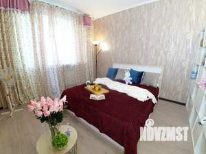 1-к квартира, посуточно, 60м2, 11/16 этаж