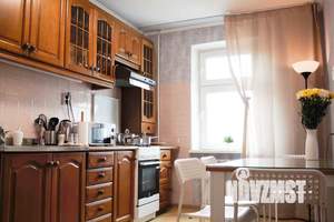 3-к квартира, посуточно, 65м2, 6/10 этаж