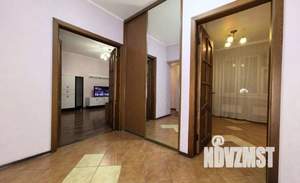 3-к квартира, посуточно, 92м2, 1/1 этаж