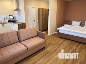 Студия квартира, посуточно, 43м2, 1/11 этаж