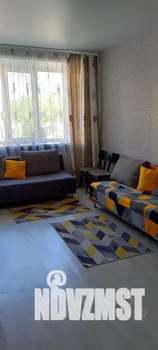 2-к квартира, посуточно, 42м2, 1/3 этаж