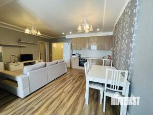 3-к квартира, посуточно, 100м2, 1/1 этаж
