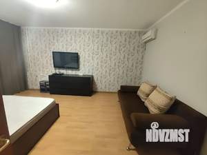 1-к квартира, посуточно, 48м2, 9/10 этаж