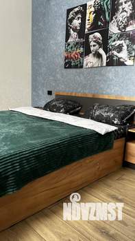 1-к квартира, посуточно, 35м2, 1/2 этаж