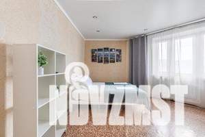 1-к квартира, посуточно, 47м2, 11/16 этаж