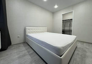 1-к квартира, на длительный срок, 56м2, 17/22 этаж