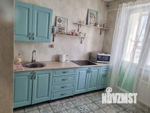 1-к квартира, посуточно, 39м2, 3/15 этаж