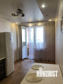 1-к квартира, на длительный срок, 54м2, 8/17 этаж