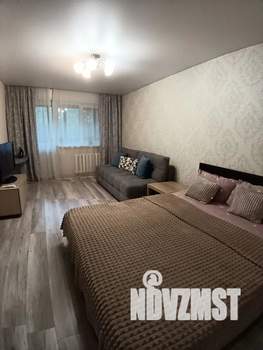 1-к квартира, посуточно, 33м2, 2/5 этаж