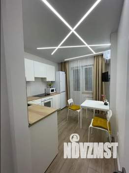 1-к квартира, посуточно, 42м2, 16/20 этаж